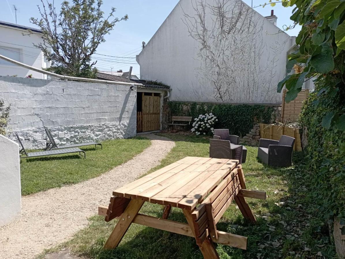 Le Kenav - Studio A 300 M Du Port Locmiquelic Bagian luar foto